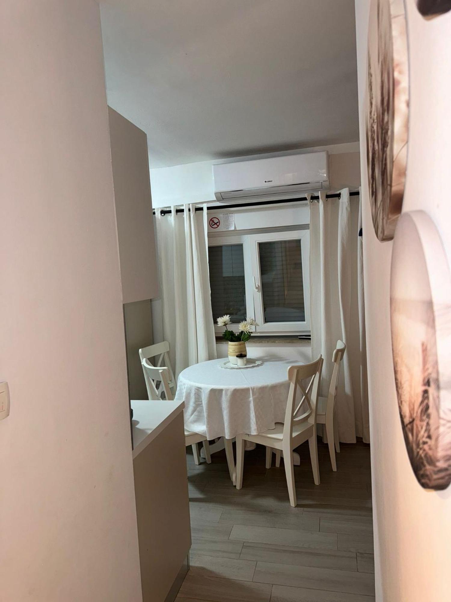 Apartman Dukic Округ Горни Екстериор снимка
